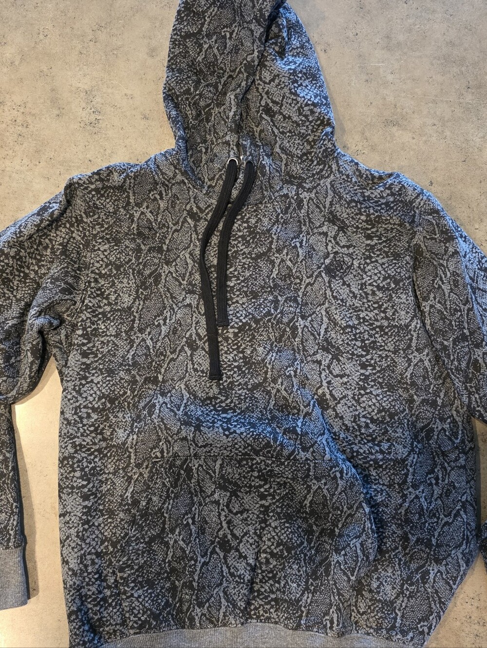 Womwn Ariat Hoodie